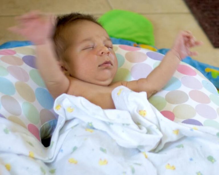 Eliciting Primitive Neonatal Reflexes Epomedicine